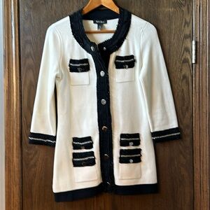 White House black market Cardigan Excellent condition. Size S